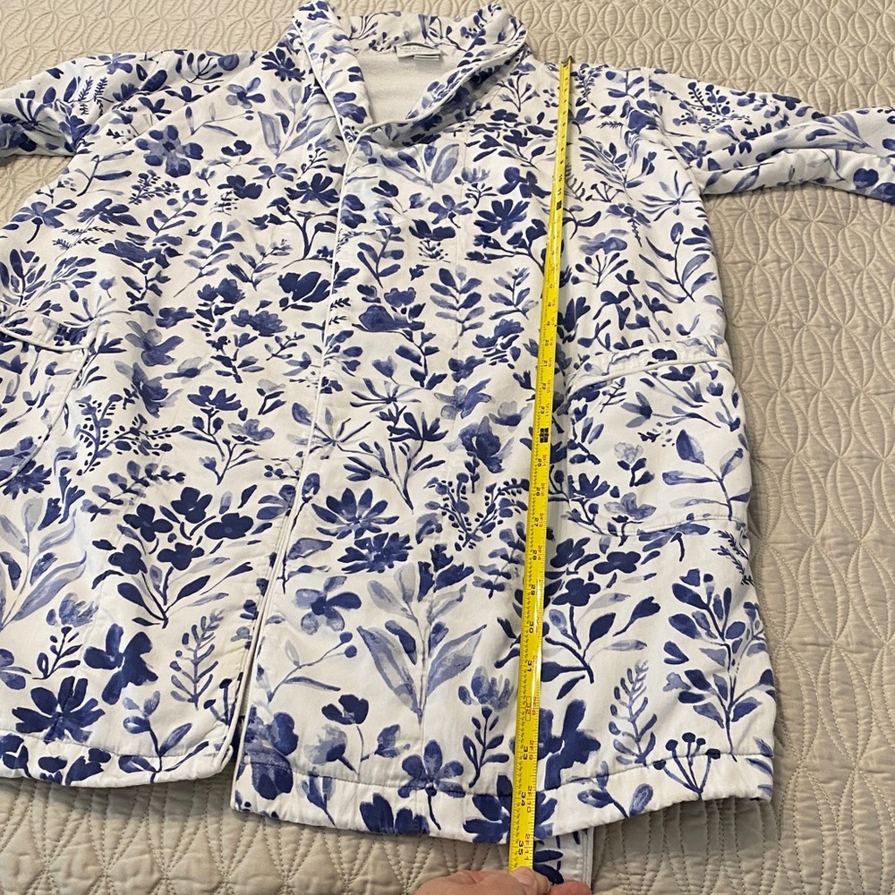 Boll & Branch Spa Robe Size S - Picture 11 of 16
